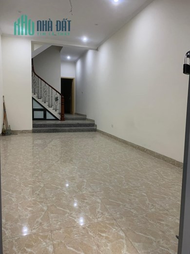 BÁN NHÀ PHÂN LÔ XUAN LA 65M 7 TẦNG THANG MÁY GIÁ 17,5 TỶ