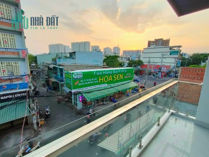 MẶT TIỀN CHDV 7 TẦNG, THANG MÁY,HẦM GIỮ XE,ĐANG CHO THUÊ KHOÁN 50TR/TH, TỰ KTHAC MIN TN 80TR/TH,