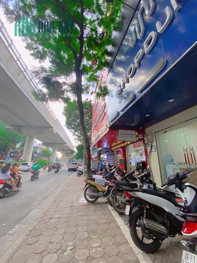 BÁN ĐẤT MẶT PHỐ CẦU GIẤY. MẶT TIỀN RỘNG. VỈA HÈ KD SẦM UẤT. DT 195M2. GIÁ 53 TỶ
