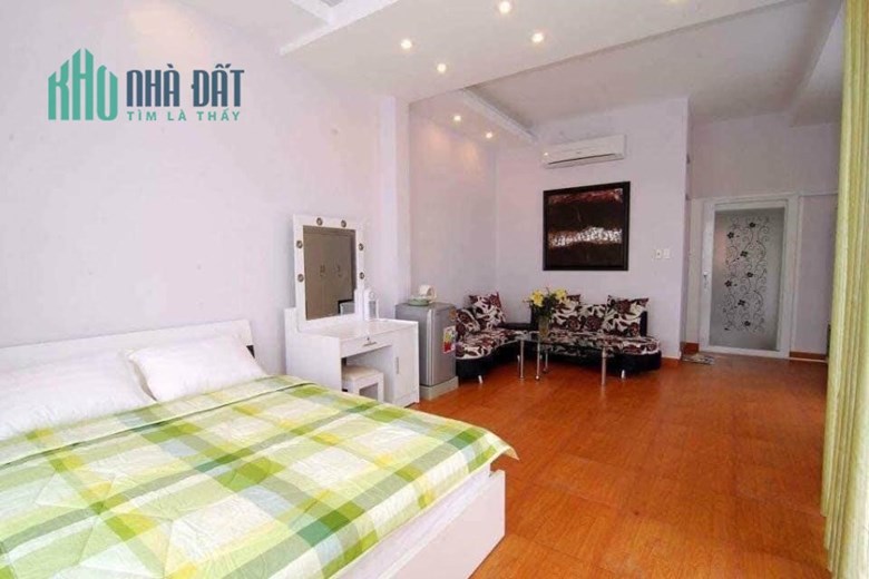 Nhà Mặt Tiền Nở Hậu Hơn 8m P.Tân Quy Trung Tâm Quận 7