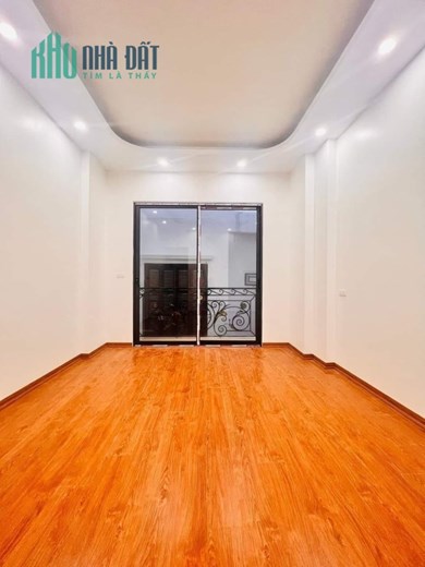 CỰC HIẾM MỄ TRÌ 35M2, Ô TÔ TRÁNH KINH DOANH 6 TẦNG, 7.2 TỶ.