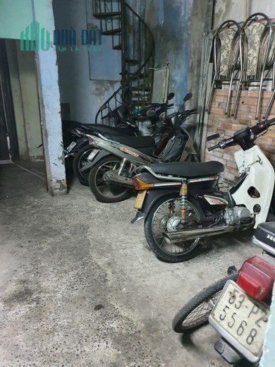 Nhà tân phú cạnh đầm sen đường hòa bình, hẻm ba gác, 96m2 chỉ 7 tỷ, cách hẻm xe tải 20m