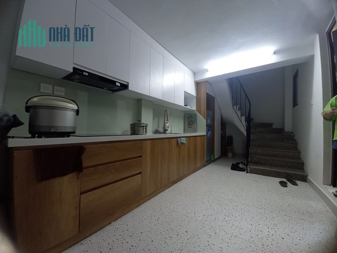 Hiếm hiếm hiếm phố Khương Đình Thanh Xuân 72m x5T phân lô ô tô vào nhà  nhỉnh 7 tỷ lh 0975124520