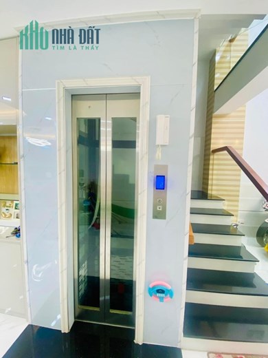 Siêu phẩm tân phú- thoại ngọc hầu- 5 tầng, hèm nhựa 8m, 75m2 chỉ nhình 11 tỷ, mới xây có thang máy.