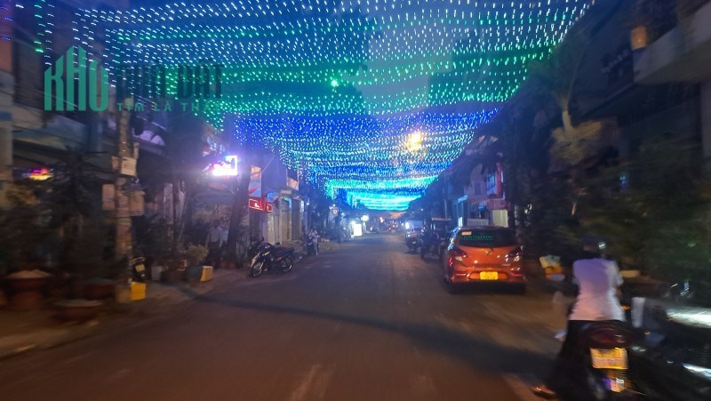 Bán nhà đường Thành Công, Tân phú, gần Tân sơn nhì, 56m2 khu kinh doanh đông đúc