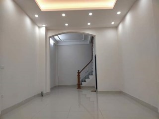 Bán nhà phân Lô Hoàng Cầu, 62m2, gần Ô tô, Kinh doanh nhỏ, Ở thích, Đống Đa, 10,5 tỷ