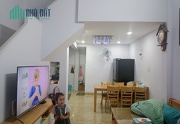 Bán nhà đường cách mạng 90m2 mặt tiền 9m xe hơi ngủ trước nhà, vị trí cực đắc địa