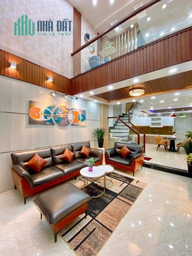 Giảm Sâu Chỉ Nhỉnh 6 Tỷ Có Ngay Nhà Đường Võ Văn Ngân Thủ Đức, Nhà MNhà100%, HXH  DT 110M2, 4PN,