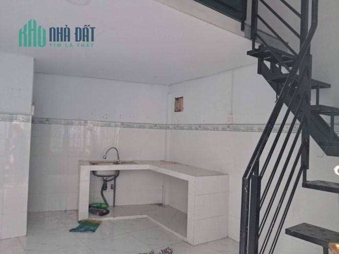 BÁN NHÀ  SỔ HỒNG RIÊNG, 24M2, 2TẦNG, NGAY BỆNH VIỆN THỦ ĐỨC, 1 TỶ 550