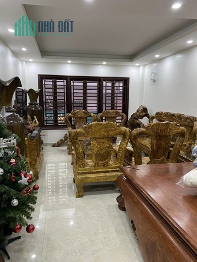 CHÍNH CHỦ BÁN TÒA NHÀ 7 TẦNG Ô TÔ DỪNG ĐỖ. NHÀ CỰC HIẾM TIỆN ÍCH NGẬP TRÀN