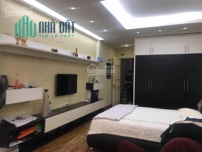 Bán nhà 7 tầng thang máy phố Trung Hoà, Cầu Giấy 64m2, ôtô tránh, Kinh doanh Spa, các loại, view hồ