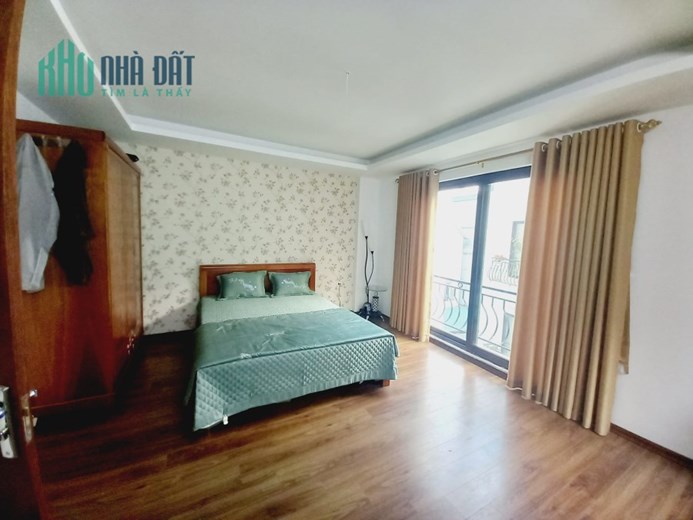 Chính Chủ Cắt Lỗ Cần Bán Gấp Nhà Hồ Tùng Mậu. Vừa Ở Vừa Cho Thuê.