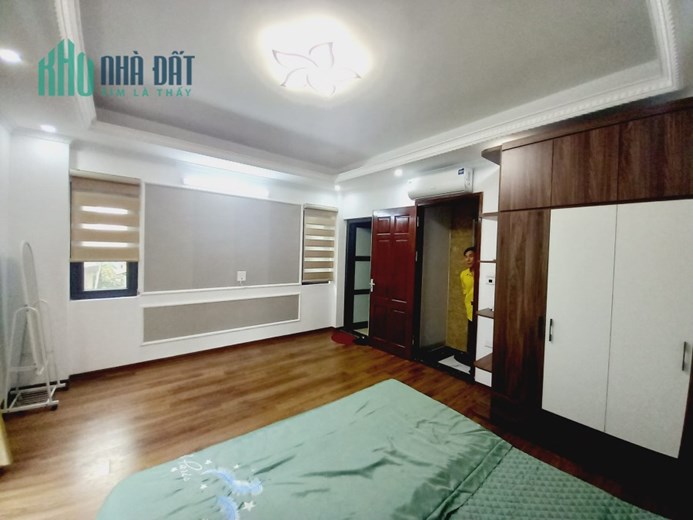 Chính Chủ Cắt Lỗ Cần Bán Gấp Nhà Hồ Tùng Mậu. Vừa Ở Vừa Cho Thuê.