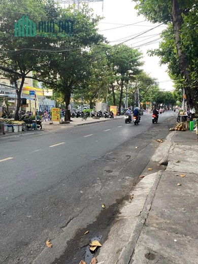Siêu hiếm- mặt tiền đường phan đình phùng, nhựa 15m, 52m2 giá 11 tỷ, sát góc vườn lài.