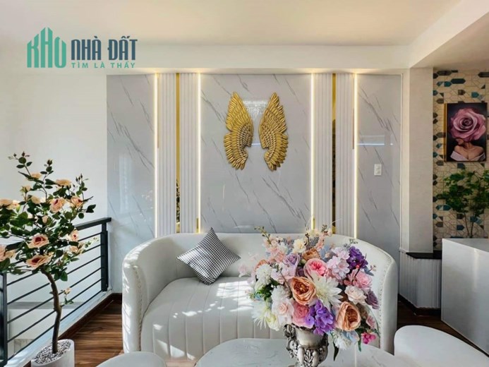 Bán nhà mặt tiền đường Nguyên Hồng Gò Vấp 125m2, MT 7m, kinh doanh đỉnh giá 28.5 tỷ