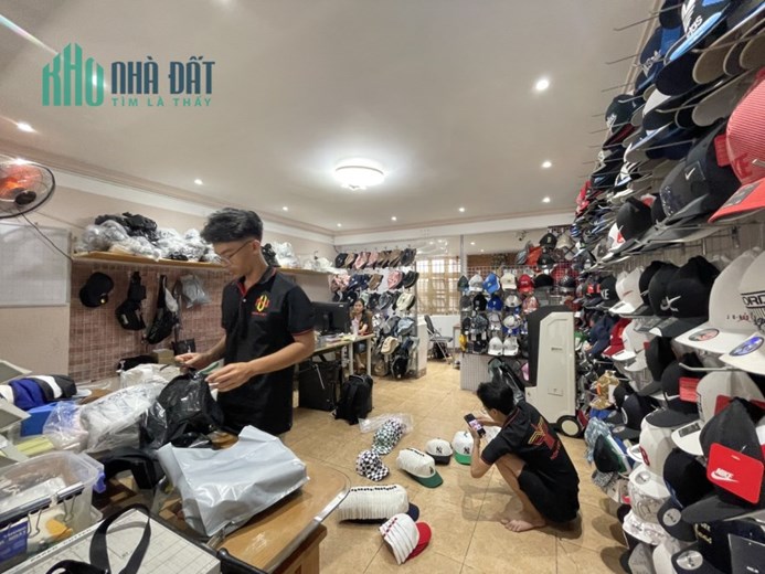 Cho thuê nhà nguên căn 159/đường Hoàng P8 Văn Thụ Q Phú Nhuận 4x18m 4T 1L 1MB 6 PN 6 WC