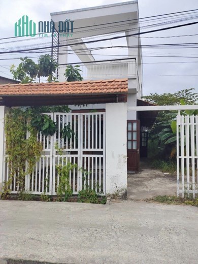 Bán gấp giảm giá nhà Sài Gòn mà hơn 12tr/m2, đường lớn đất rộng mua ở thoải mái chưa tới 3 tỷ