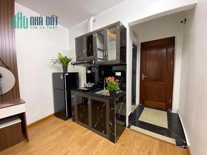 SIÊU RẺ- CHUNG CƯ MINI CẦU GIẤY- 10 PHÒNG KHÉP KÍN- DÒNG TIỀN 30TR/1 THÁNG- GIÁ THƯƠNG LƯỢNG 4.35T