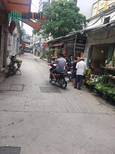 Chủ cần bán GẤP nhà Nguyễn Khánh Toàn 37m2,  Ô TÔ TRÁNH NGÀY ĐÊM, LÔ GÓC, KINH DOANH, chỉ nhỉnh 4 tỷ