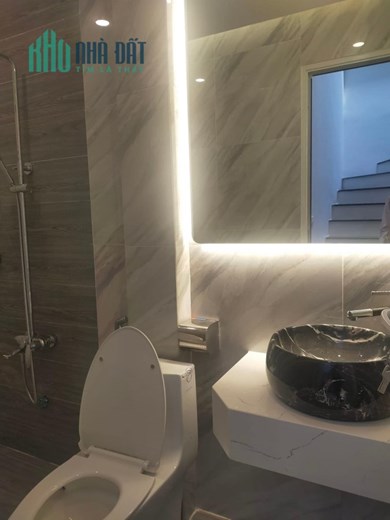 Cần bán nhà GẤP phố Mỹ Đình: 40m2*5 tầng, 4 ngủ, NGÕ RỘNG, Ô TÔ 30M, chỉ 6 tỷ.