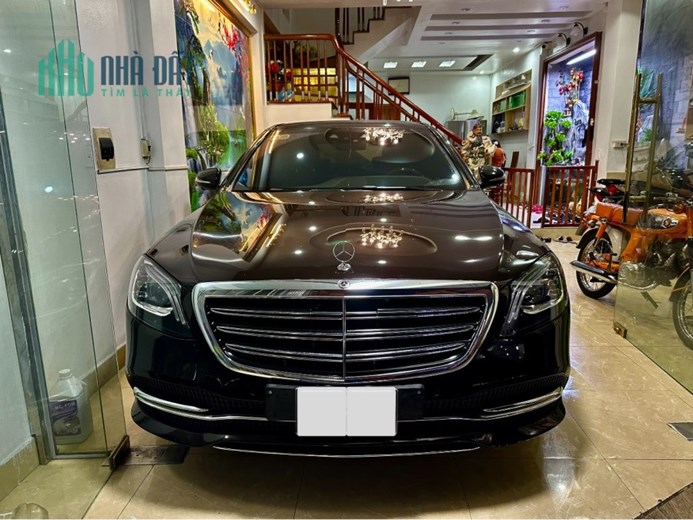 Cần bán Xe Mercedes Benz S class S450L Ruby Black sx cuối 2017 Phường Yên Hoà Quận Cầu Giấy Hà Nội