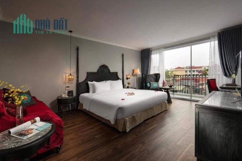 Bán Biệt phủ Việt Hưng, Long Biên. Biệt phủ có vườn cây, ao cá, hồ bơi. Giá chỉ hơn 30 tỷ
