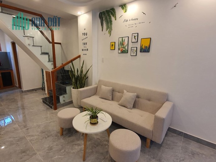 Nhà Kênh Tân Hoá - giáp Tân Bình - 29m2 - 2 tầng - nhỉnh 2 tỷ - nhà mới tinh