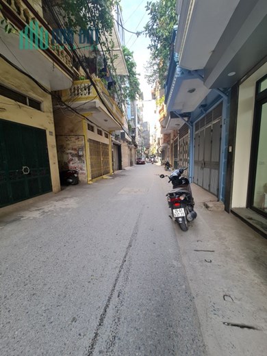 Nhà Phân lô HOÀNG VĂN THÁI 10m Ô TÔ TRÁNH,DT 60m2 ,mặt tiền 5,6m, giá 5tỷ95