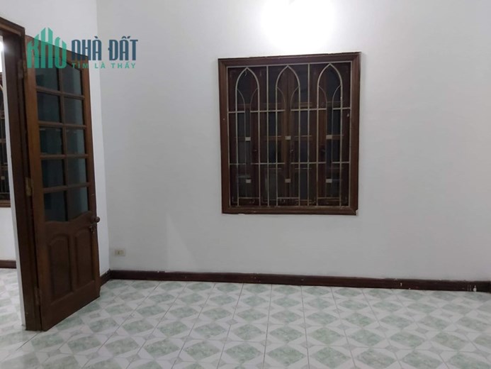 Cho thuê nhà nguyên căn, 50m2, 5t, 5m, 6ngủ, Thái Hà, Đống Đa.