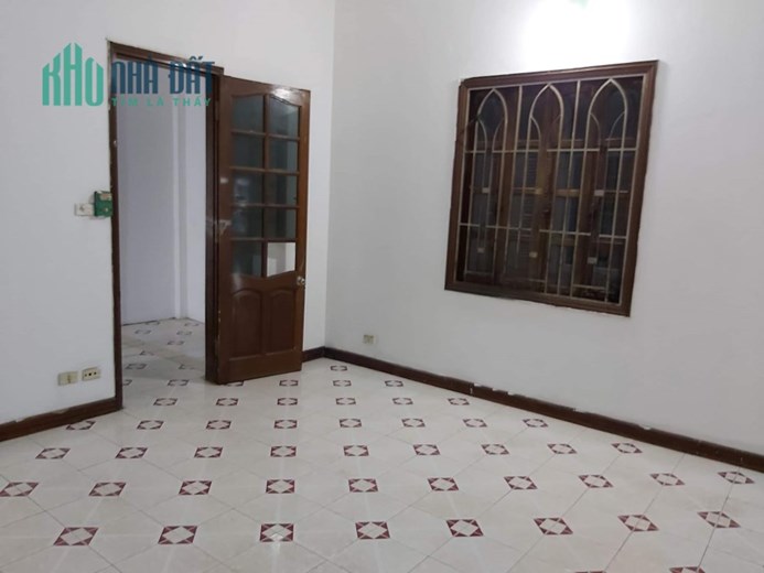 Cho thuê nhà nguyên căn, 50m2, 5t, 5m, 6ngủ, Thái Hà, Đống Đa.