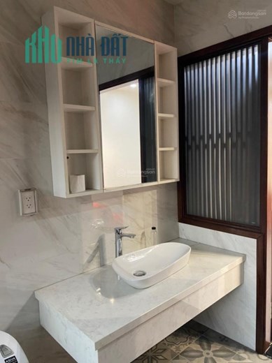 Bán nhà mặt tiền kinh doanh Nguyễn Văn Đậu Q. Bình Thạnh 5 tầng 4x24m HĐT 45tr/th chỉ 15 tỷ TL