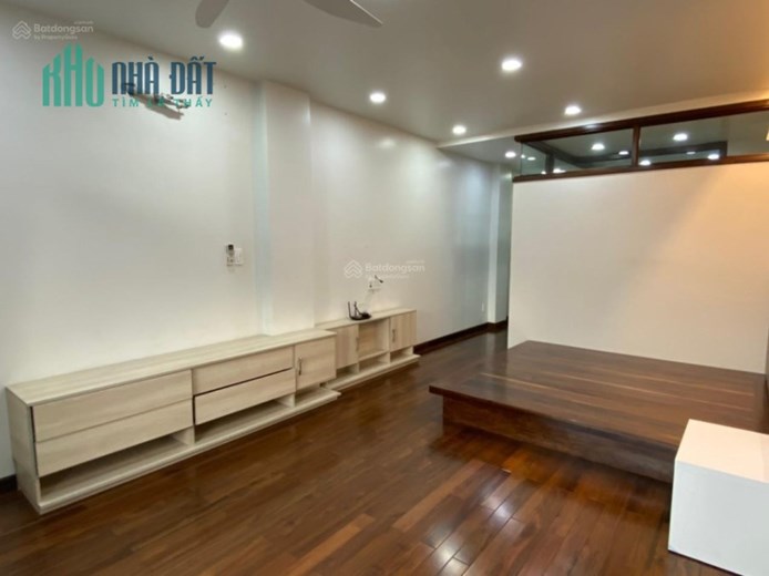 Bán nhà mặt tiền kinh doanh Nguyễn Văn Đậu Q. Bình Thạnh 5 tầng 4x24m HĐT 45tr/th chỉ 15 tỷ TL