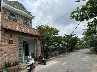 CHO THUÊ NHÀ PHỐ MỚI XÂY - Đường số 2, Phường Long Trường, Q9 (TP Thủ Đức)