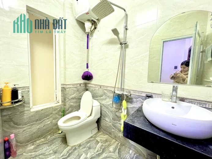 Bán nhà đẹp ở luôn Kim Hoa 35m2 x 4T, MT 6m, 2 thoáng, nhỉnh 5 tỷ lh 0966037496