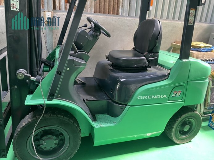 Tôi cần bán 3 xe nâng hãng Mitsubishi và Nissan Đường An Phú Đông, Phường An Phú Đông, Quận 12, TP
