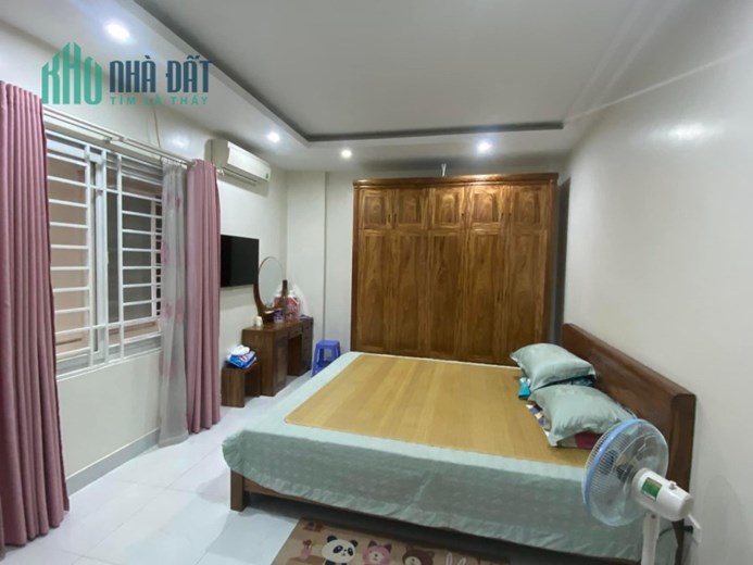 HÀNG XÓM ĐẠI HỌC QUỐC GIA HÀ NỘI, PHẠM VĂN ĐỒNG, CẦU GIẤY, 6 TẦNG, 4.25 TỶ