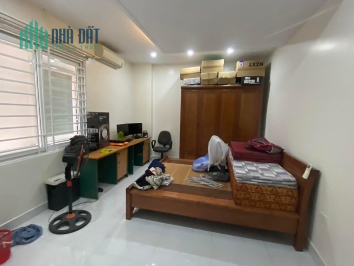 HÀNG XÓM ĐẠI HỌC QUỐC GIA HÀ NỘI, PHẠM VĂN ĐỒNG, CẦU GIẤY, 6 TẦNG, 4.25 TỶ