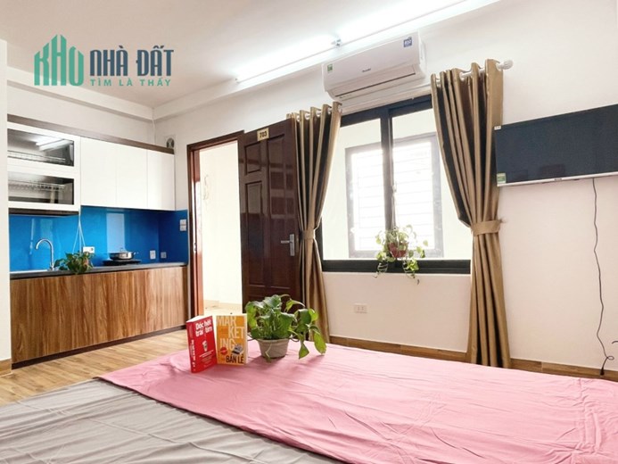 Mặt phố Nguyễn Ngọc Vũ giá 13.9 tỷ, 85mx4 tầng, KD tốt