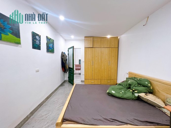 NHÀ NGUYẾN TRÃI - TRUNG TÂM QUẬN THANH XUÂN 4 TẦNG ĐẸP LONG LANH, VỀ Ở NGAY