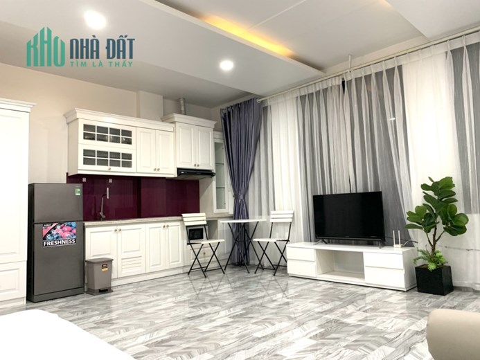 Cho thuê tòa nhà căn hộ 9 tầng 14 phòng Văn Cao