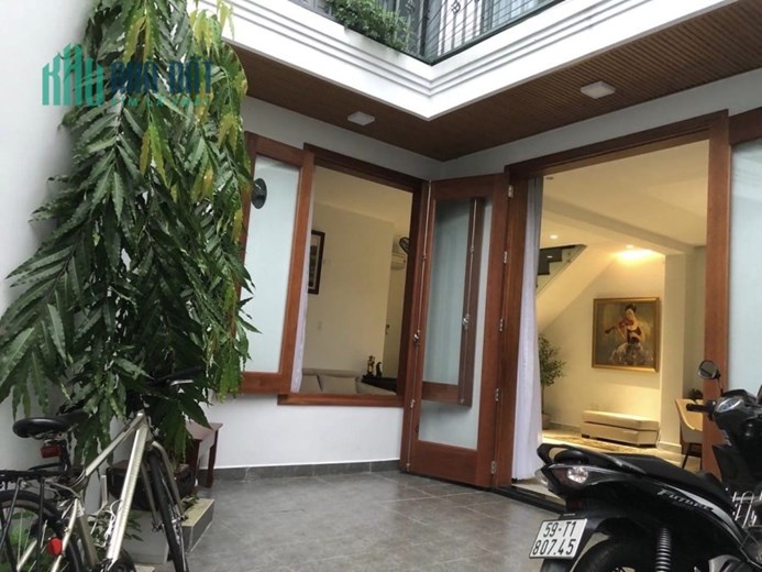 Bán nhà HXHơi Lam Sơn Bình Thạnh 100m2 (10x10) 10 Tỷ