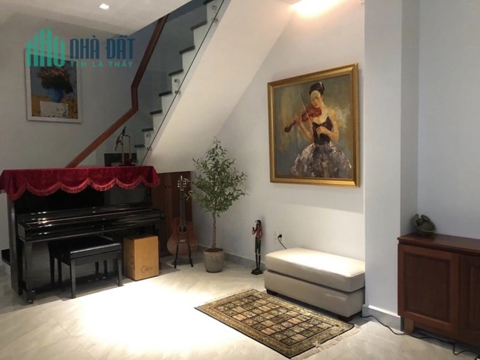 Bán nhà HXHơi Lam Sơn Bình Thạnh 100m2 (10x10) 10 Tỷ