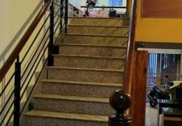 Bán Nhà 4 Tầng Lô Góc Hẻm Xe Hơi - Đang Cho Thuê 35Triệu/Tháng - Cao Thắng - Quận 10 - 0902934079