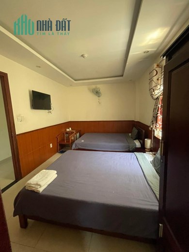 Chính chủ sang nhượng khách sạn biển 6 tầng mặt tiền đường Mỹ Khê 2 sát cạnh lô gốc,sát Võ Văn Kiệt