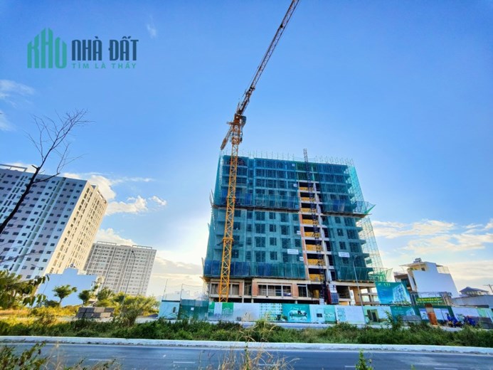 Căn hộ hot nhất hiện nay CT1 Riverside Luxury trung tâm Nha Trang, bàn giao full nội thất cơ bản.
