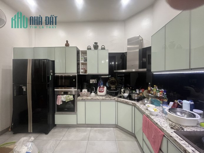 NHÀ HẺM XE TẢI - NGAY LÊ VĂN QUỚI, BÌNH TÂN - 75M2, NGANG CHUẨN 6M - SỔ VUÔNG - CHỈ 4.6 TỶ