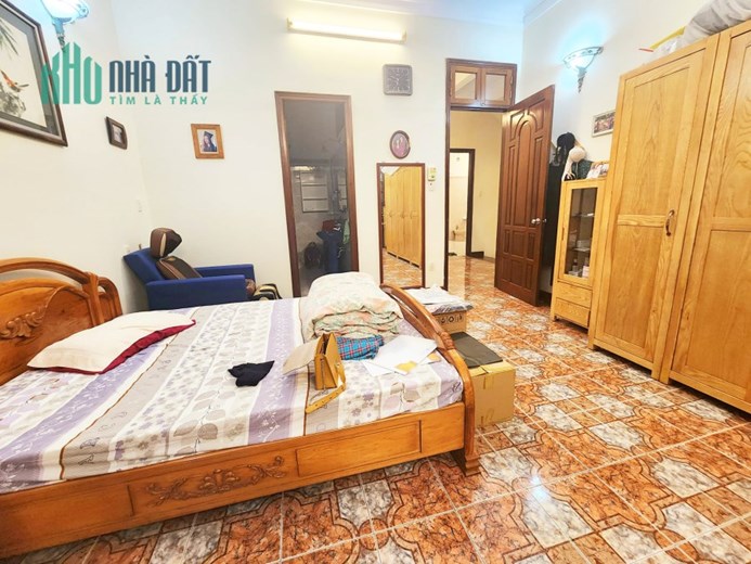 Bán nhà Kim ngưc Cổng trường - Kinh doanh 65m2 *5 Tầng giá 7.2 Tỷ