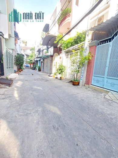 Bán Nhà HXHƠI Hoàng Hoa Thám Bình Thạnh 130m2 (7,5x18) Chỉ 19 Tỷ