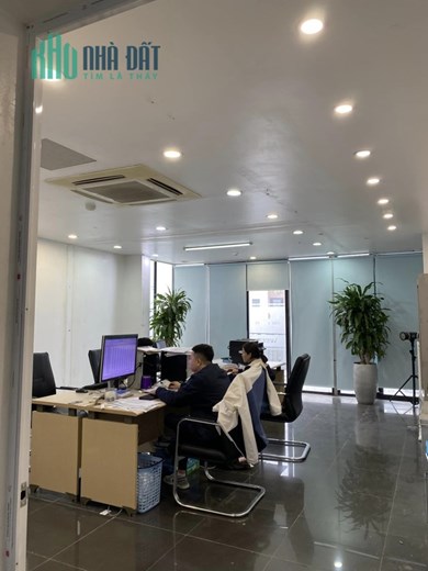 Chính Chủ Cần Bán Gấp Nhà Mặt Phố Đường Trần Bình Cầu Giấy. Vỉa Hè Cực Rộng. Kinh Doanh Cực Kỳ Tốt.
