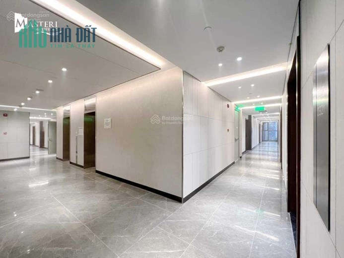 Chính chủ cần tiền bán nhanh 2 CH cao cấp đập thông Dự án Masteri Water Front, Đường Quốc Lộ 5B,